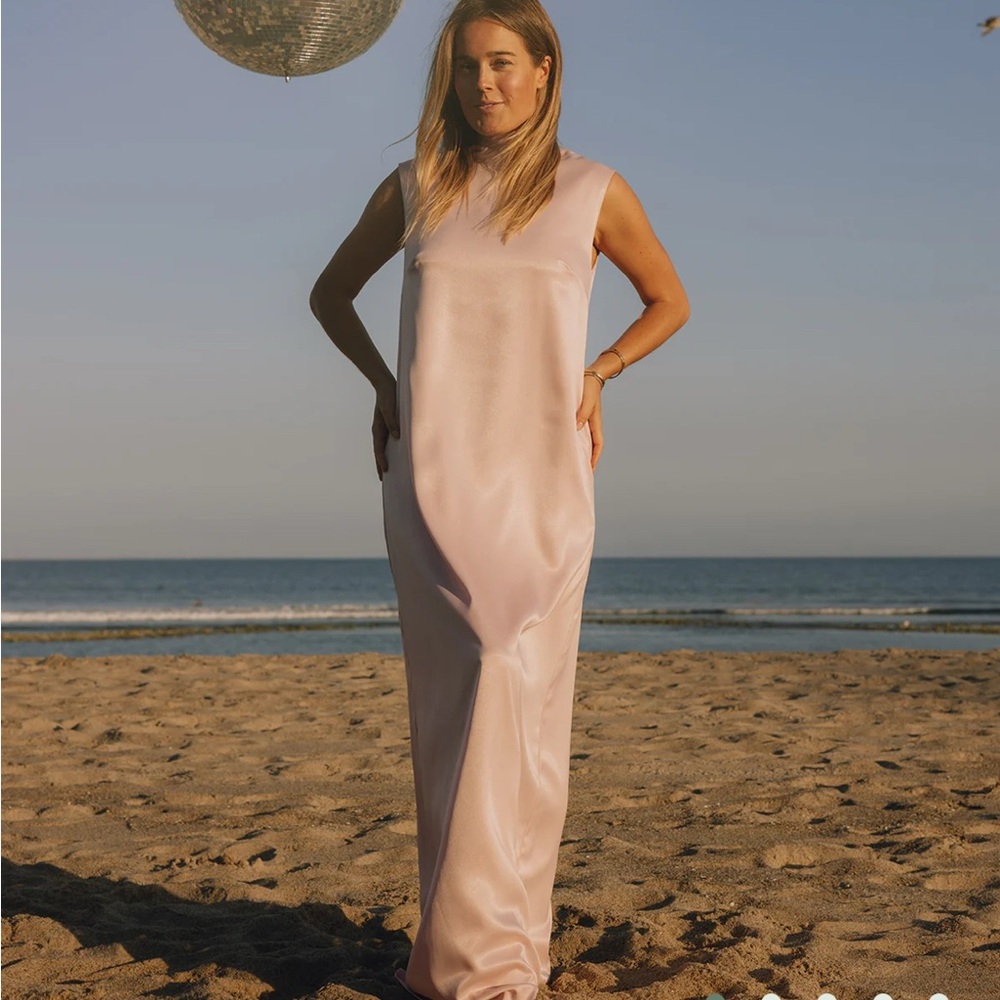 NWT Daily Drills Pink Maxi Dress
